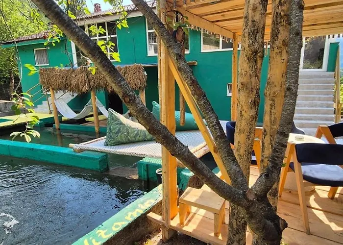 民宿 Bujtina Trofta Jone Shengjin (Mirdite)